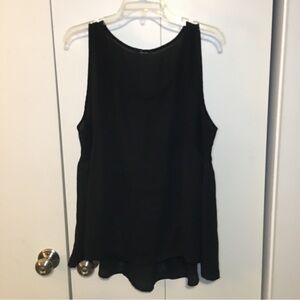 Soprano Sheer like tank flowy top Black 2X Preowned